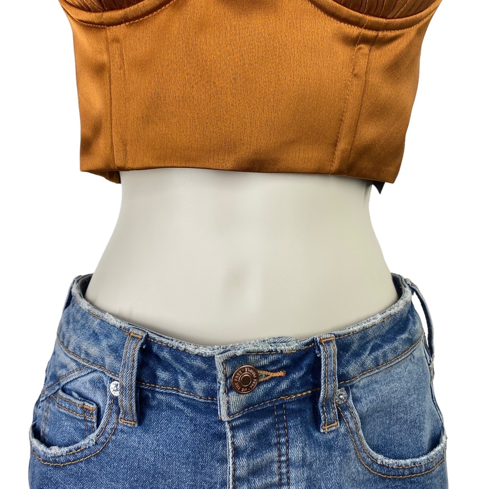 NBD | NWT Archer Crop Top in Gold Size L - Picture 5 of 10